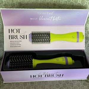Fahrenheit Hot 2” Blowout Brush